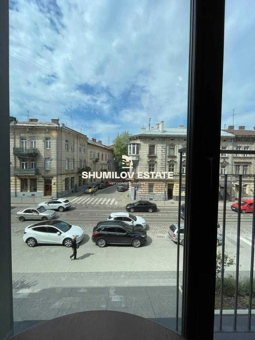 Apartments center (40 Zamarstynivska street) passive investment