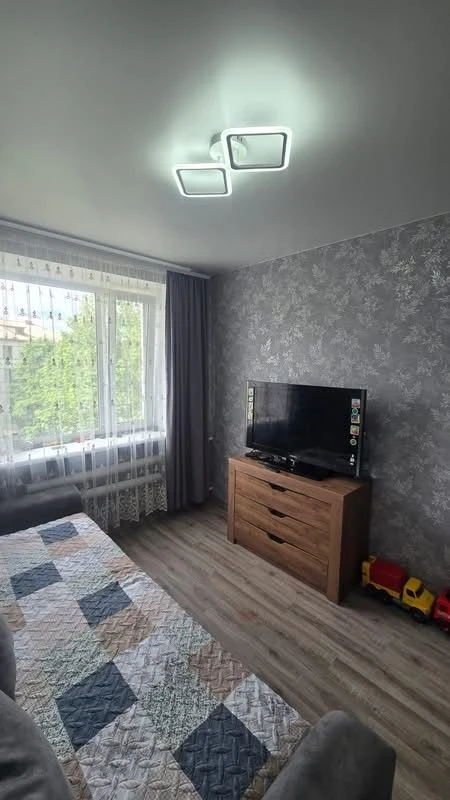 Тараща.Киівська обл.Продаж 3 кім квартири