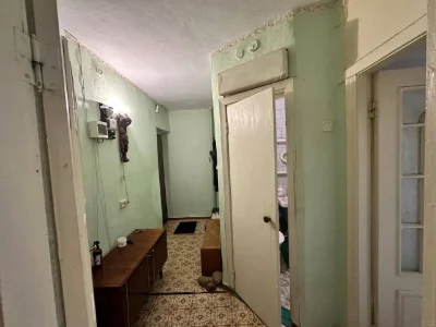 Однокімнатна квартира на 1-му мікрорайоні