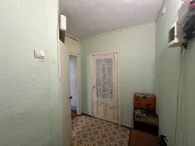 Однокімнатна квартира на 1-му мікрорайоні