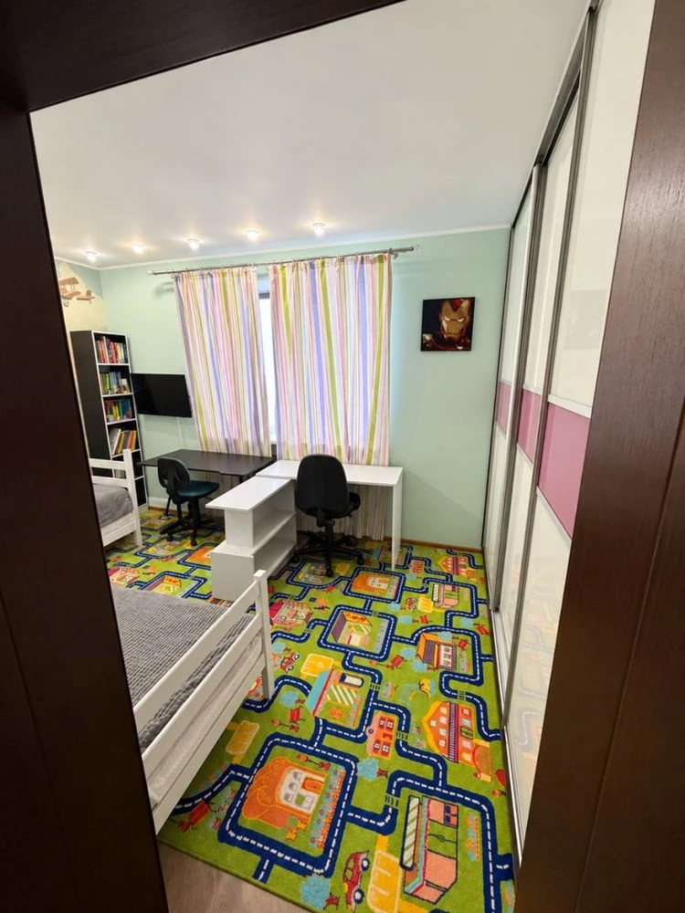 2-кімнатна квартира 68 м² з меблями та кладовою | Українка