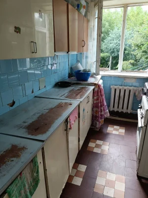 Продам кімнату в гуртожитку вул.Оболонська