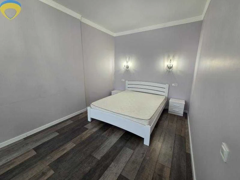 Продам квартиру в новом доме на Осипова, в историческом цент
