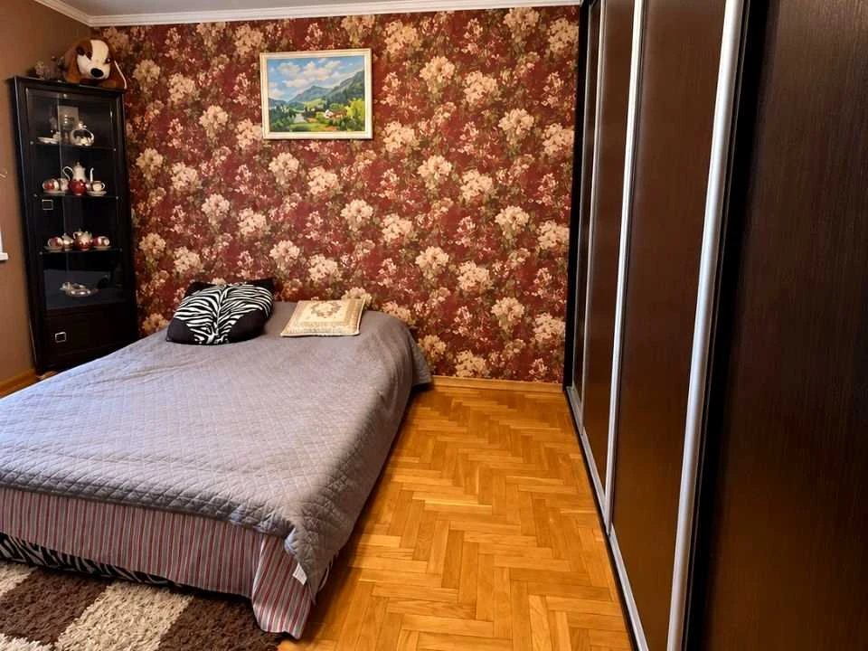 Квартира. Ужгород, Героїв 101-ї Бригади вул.