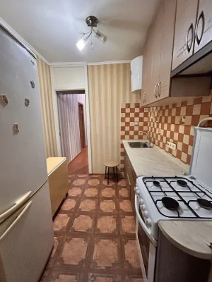 продам квартиру вул.Вітрука