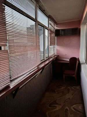 продам квартиру вул.Вітрука