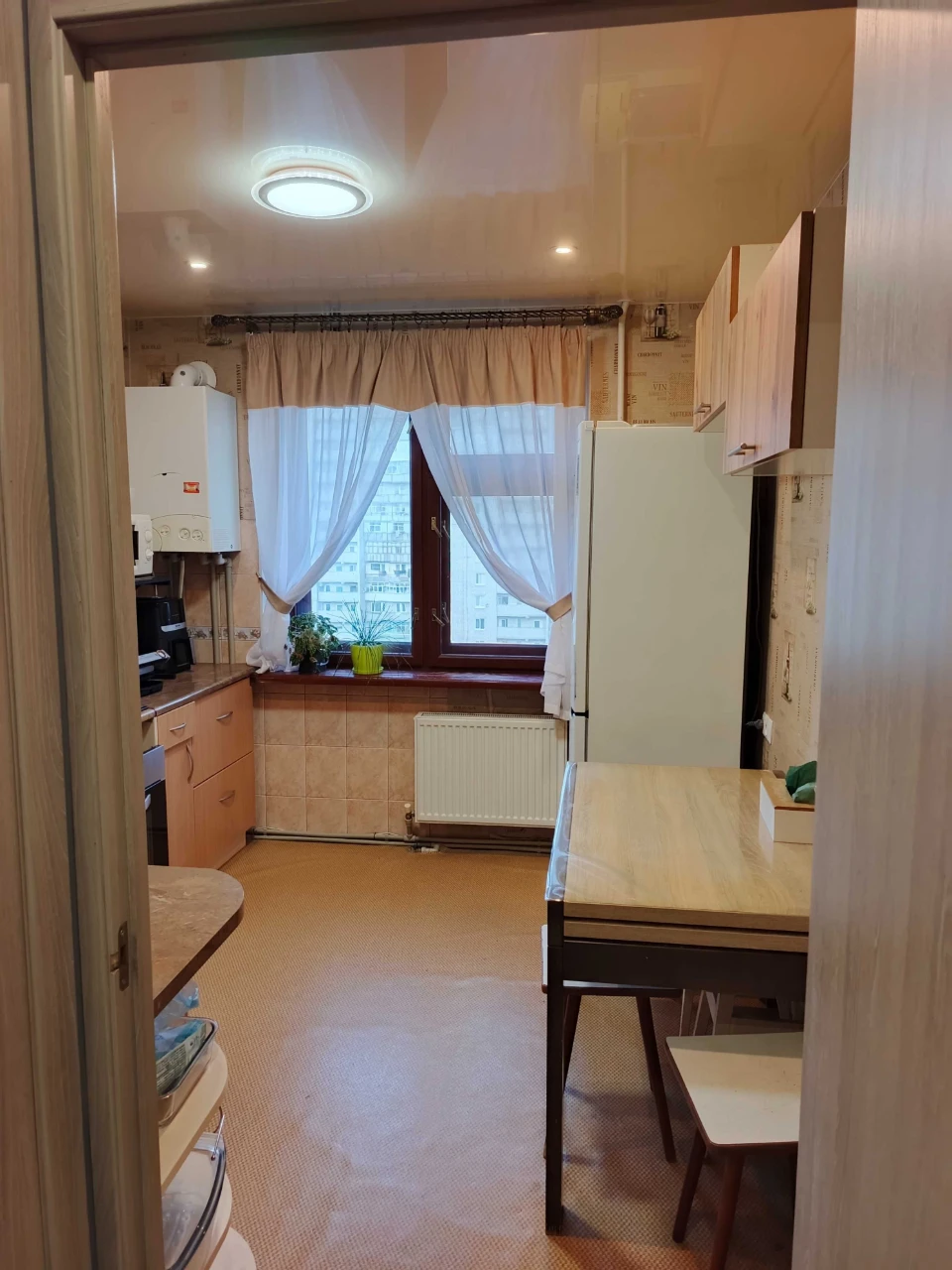 Продам 2-х кімнатну квартиру р-н Попова