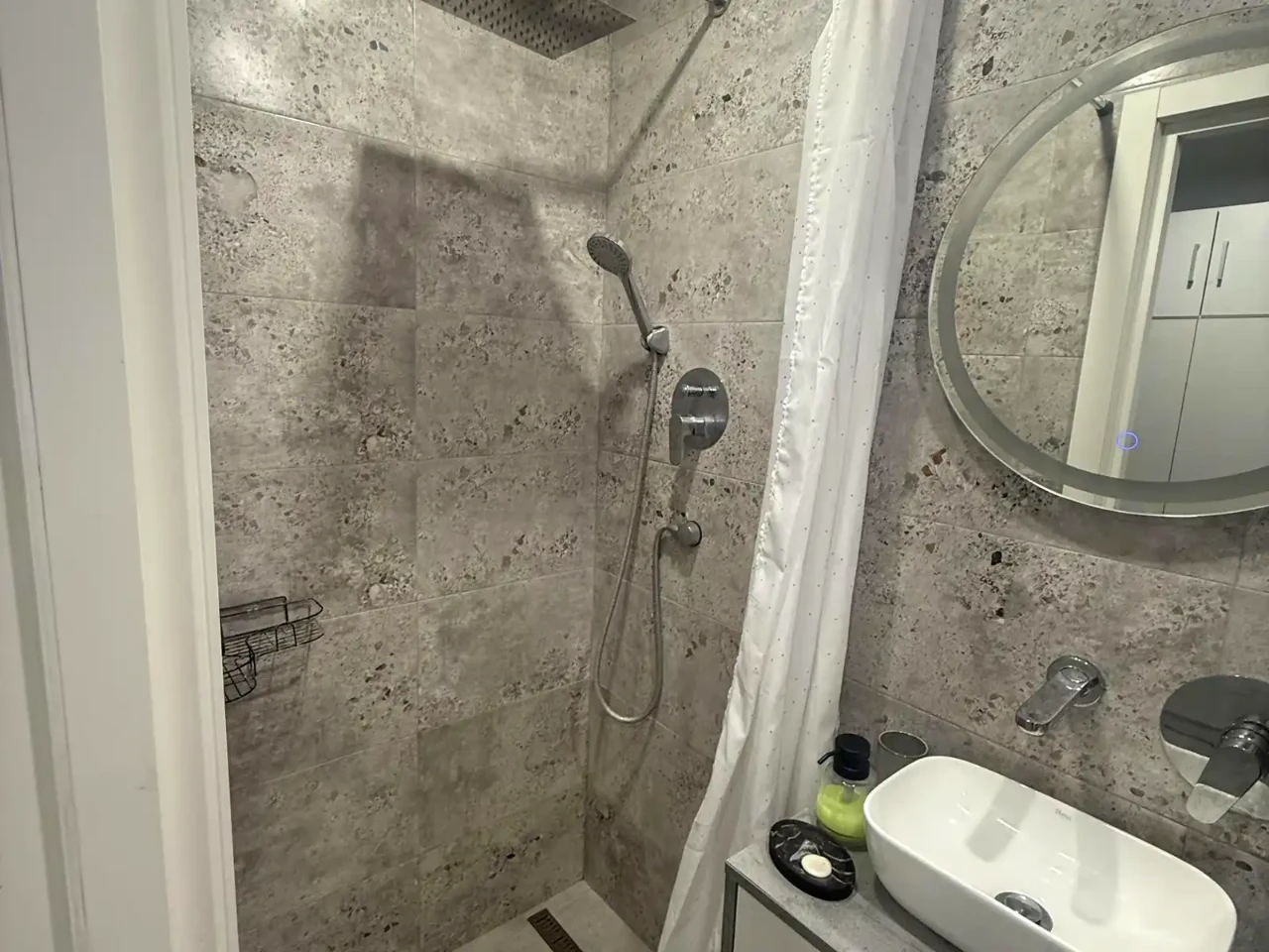 Оренда квартири 1-кімн. 30 м² 6/9 пов.
