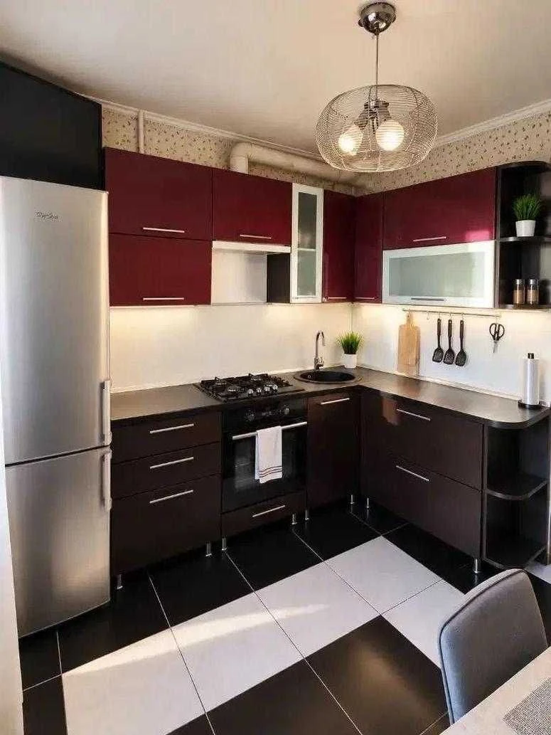 Продам 2-комн. квартиру 54 м² хорошая ЧЕШКА Победа Варус Кол