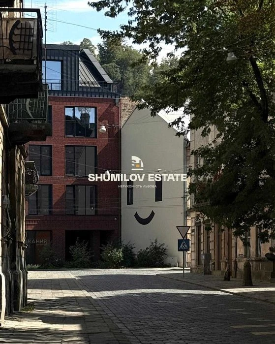 Apartments center (40 Zamarstynivska street) passive investment