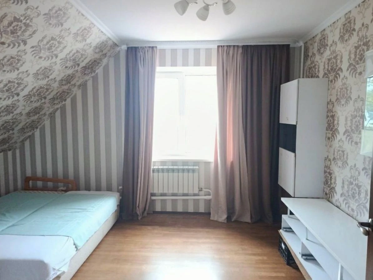 Продаж будинку в центрі м.Фастів