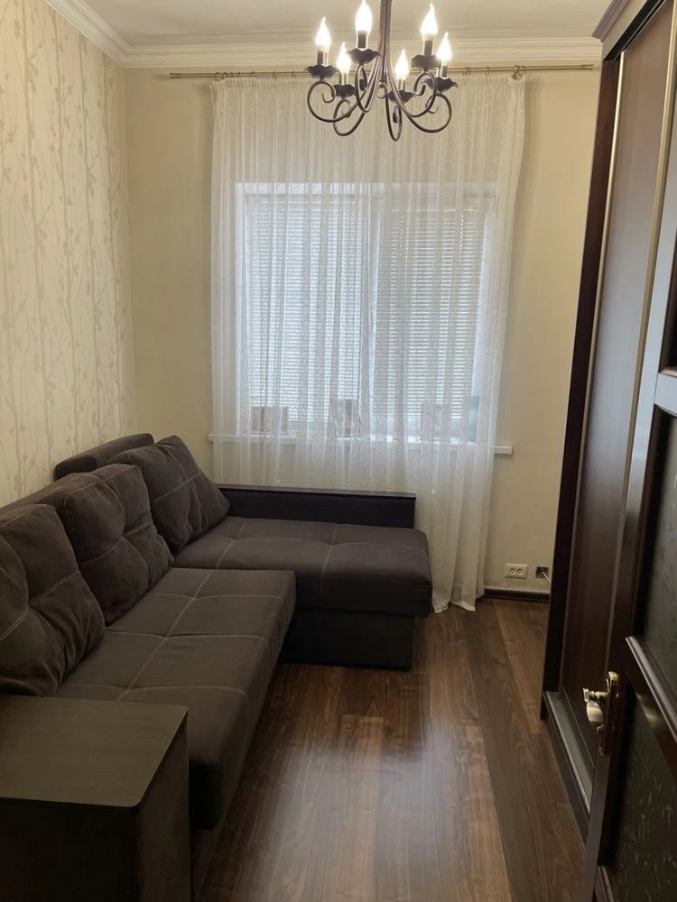Продам будинок у м. Богодухів
