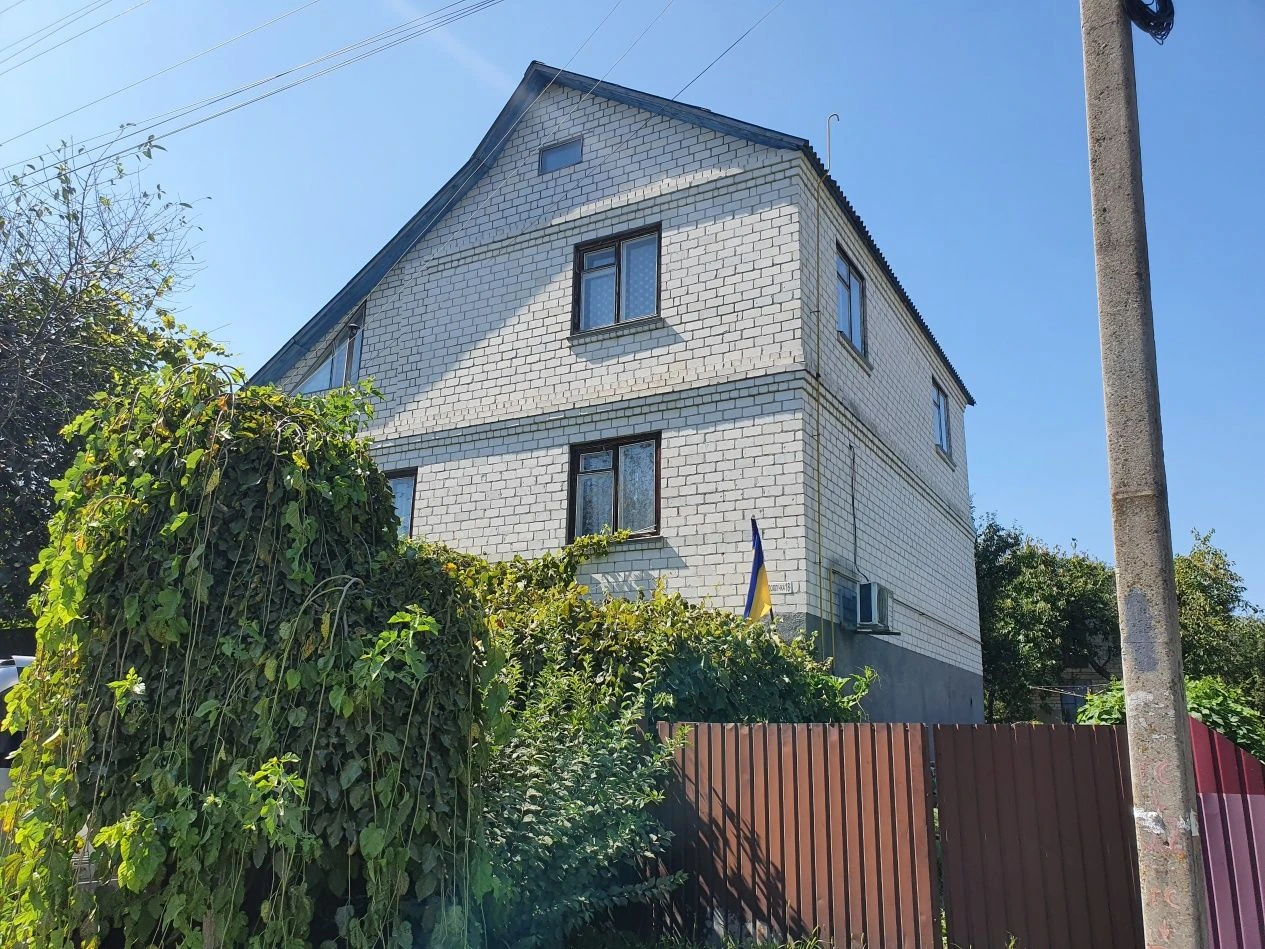 Будинок в Каневі