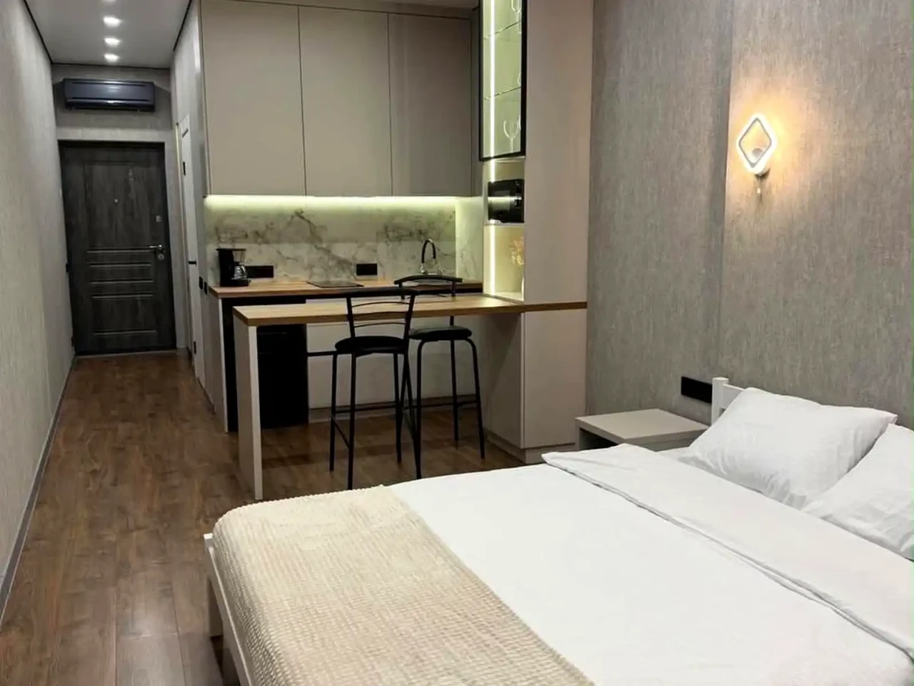 Оренда квартири 1-кімн. 26 м² 18/26 пов.