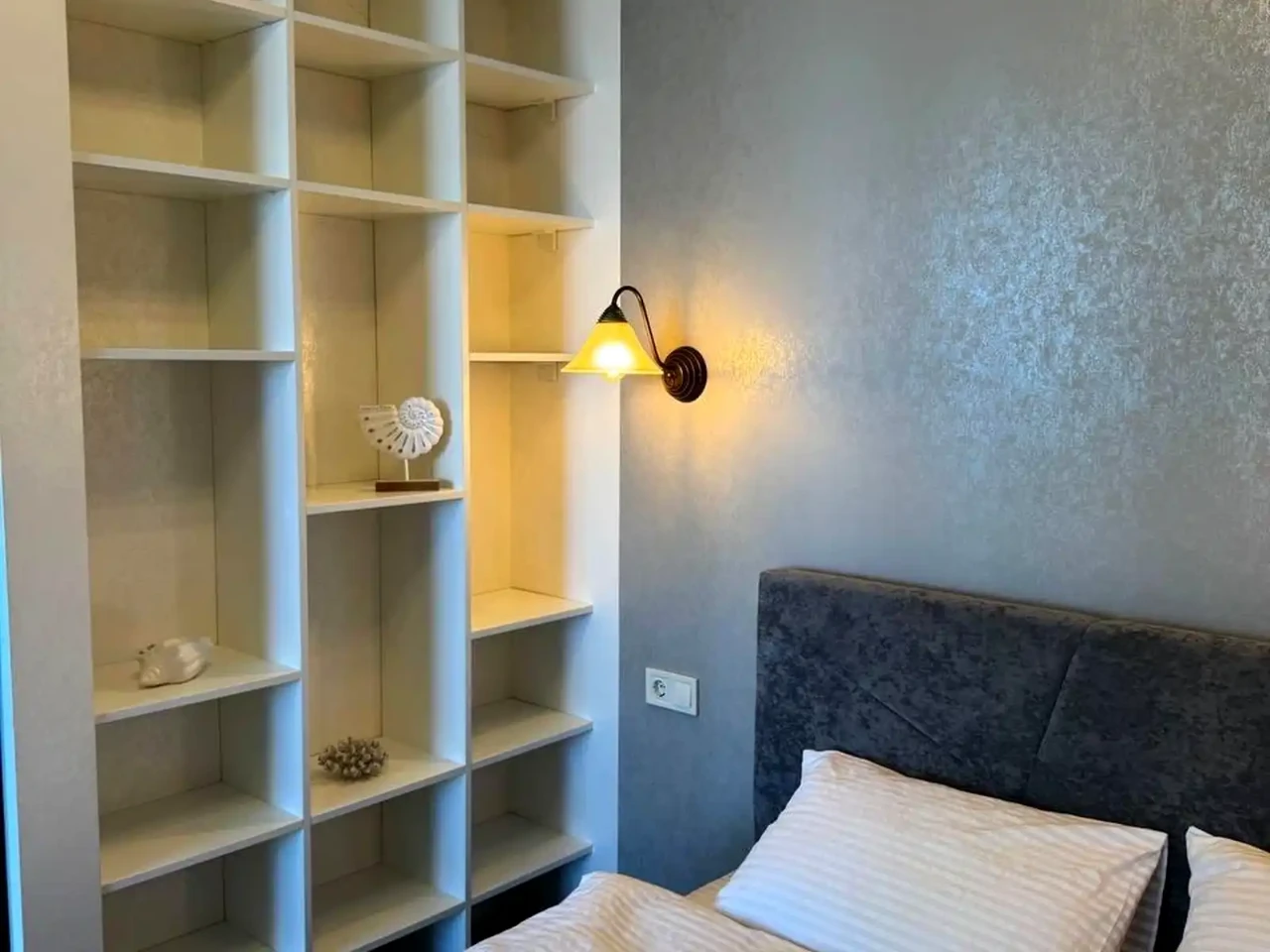 Оренда квартири 1-кімн. 40 м² 15/23 пов.