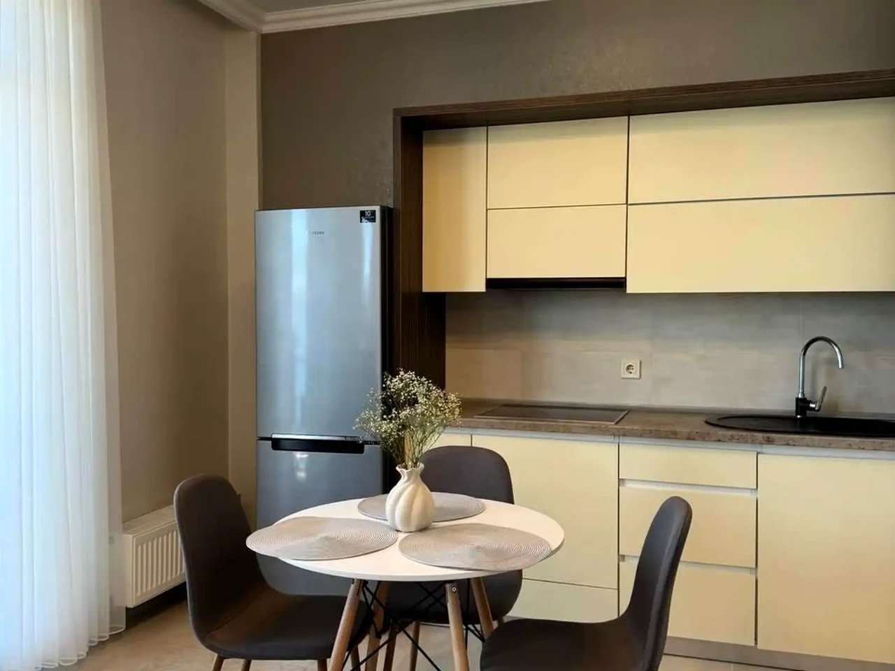 Оренда квартири 1-кімн. 40 м² 15/23 пов.