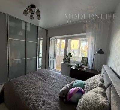 Продаж 2к квартири вул. Антоновича 125а