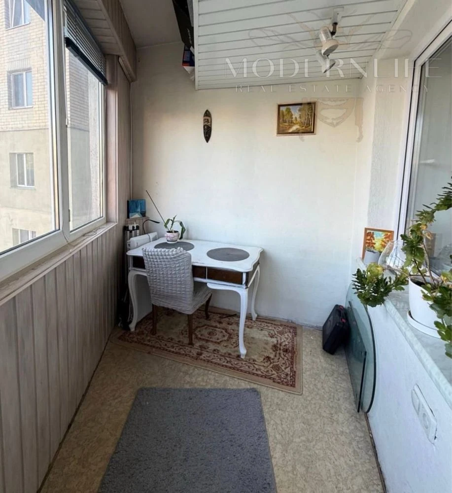 Продаж 2к квартири вул. Антоновича 125а