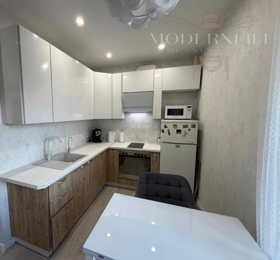 Продаж 2к квартири вул. Антоновича 125а