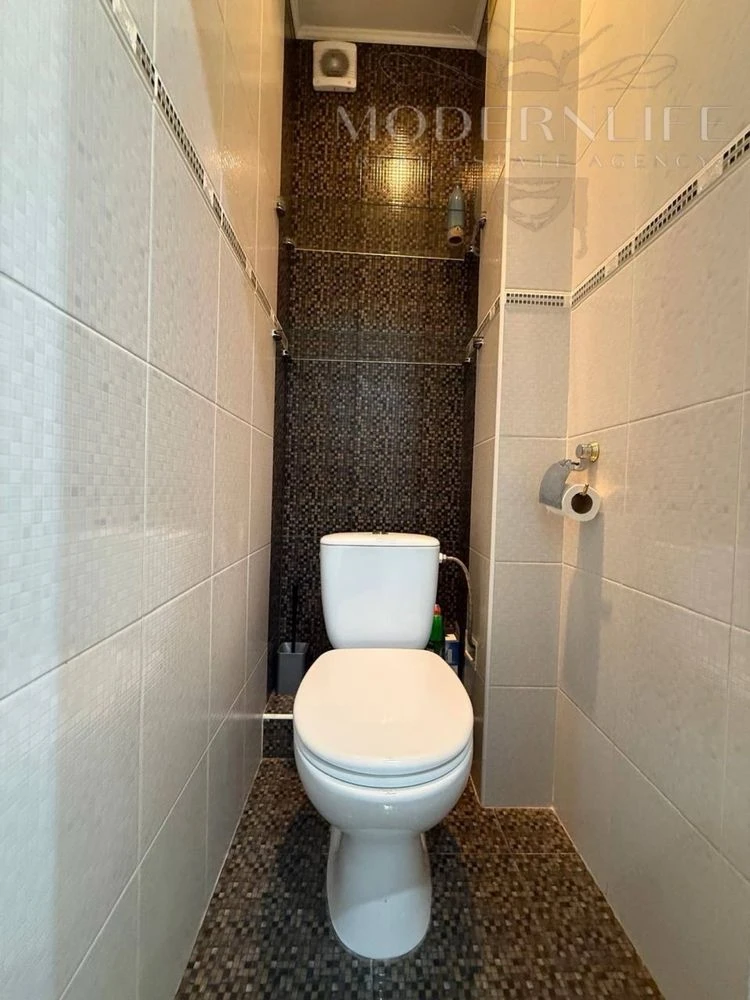 Продаж 2к квартири вул. Антоновича 125а