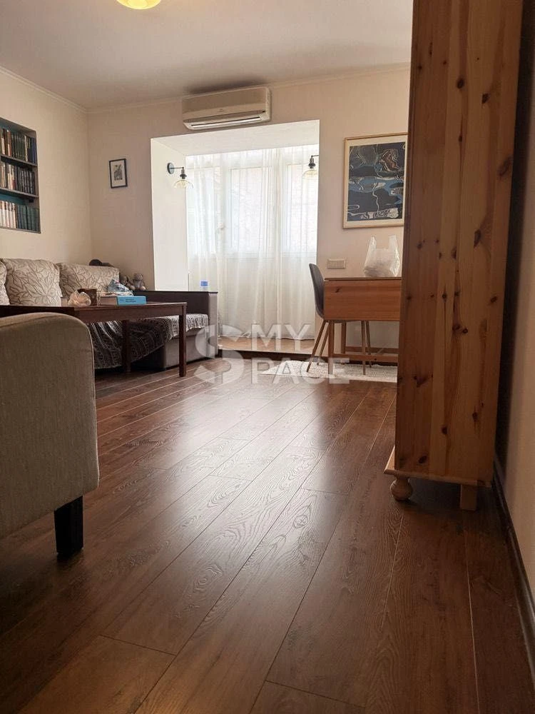 Продаж 2хкім кв Полтавська,3, Кониського, Центр, Львівська п