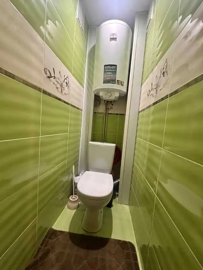 Продам 3-х к. квартиру ЖМ Тополя 3 ; буд. 19