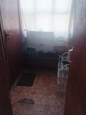 Продам  3 х комн.кварт в р- не Грушевського ,Вартових неба