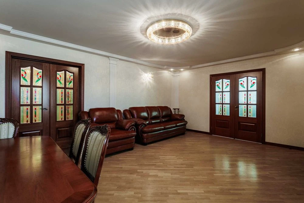 Продаж 2-кімнатноії квартири 90м2 7й поверх Драгоманова 15-а