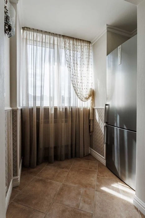 Продаж 2-кімнатноії квартири 90м2 7й поверх Драгоманова 15-а