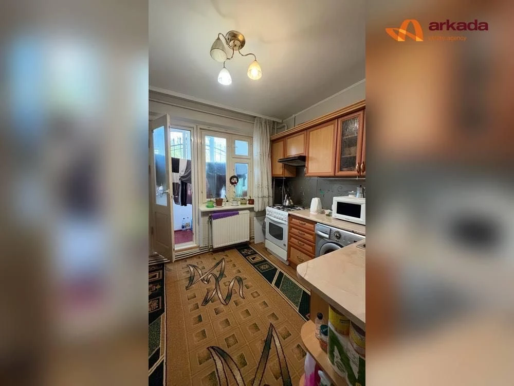 Продам 1 кімнатну квартиру на каскаді 40м2 з індивідуальним