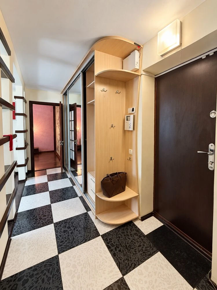 Продаж 2к квартири в центрі м. Кропивницький !
