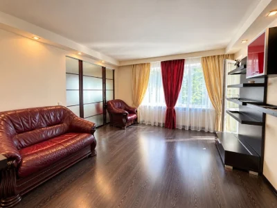 Продаж 2к квартири в центрі м. Кропивницький !