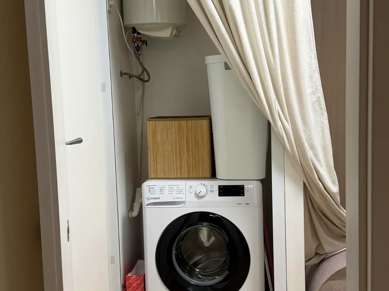 Оренда квартири 1-кімн. 40 м² 4/5 пов.