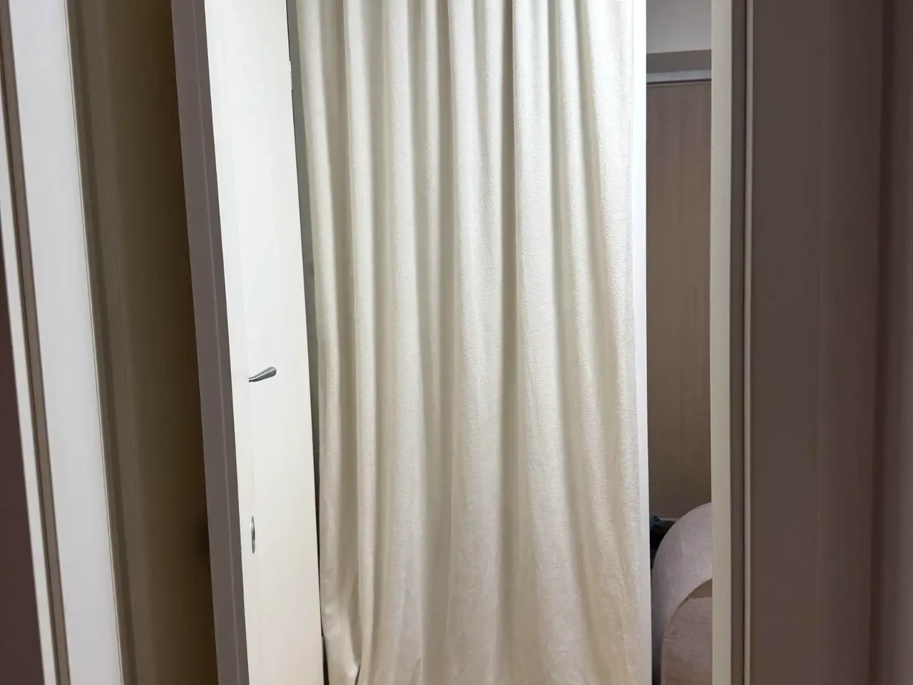 Оренда квартири 1-кімн. 40 м² 4/5 пов.