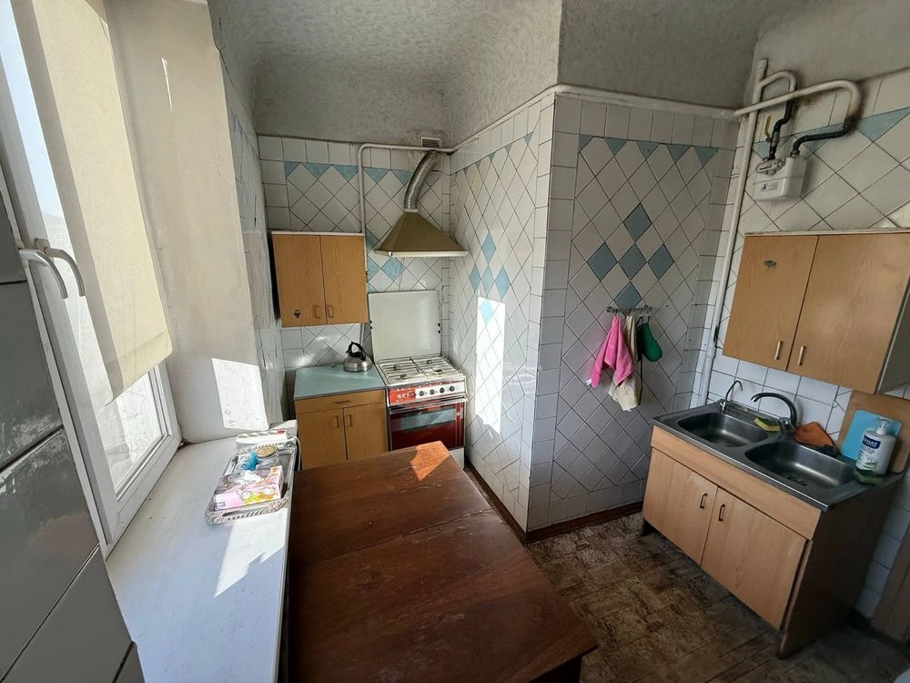 у Продажу 2-кімнатна квартира 54 м², 5/5, центр Дніпра біля