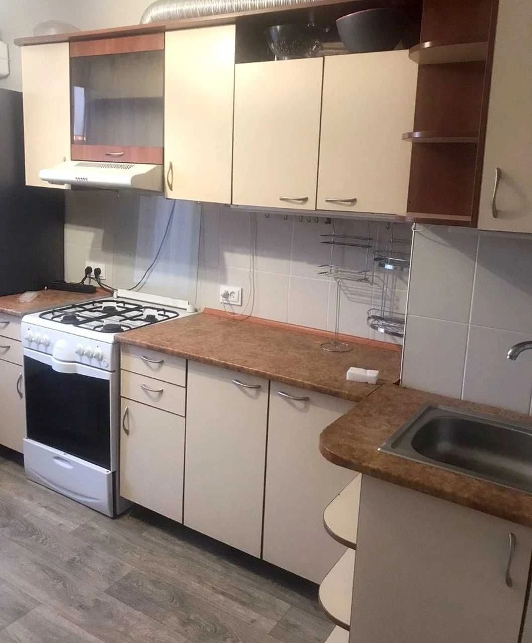Продам 3-к квартиру (70м2) с ремонтом на пр. Мира, Левобереж