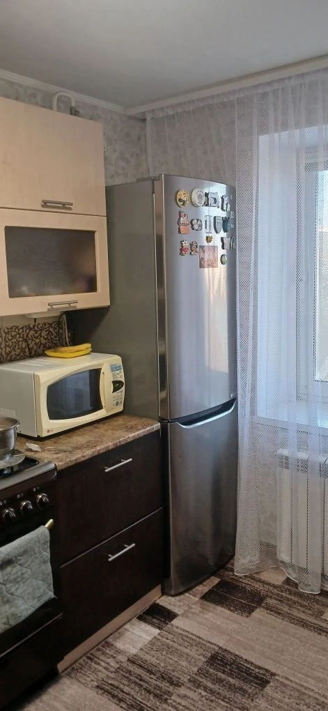 Продам 2-х кімнатну квартиру