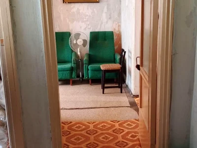 Продаж квартири 3-кімн. 60.2 м² 1/5 пов.