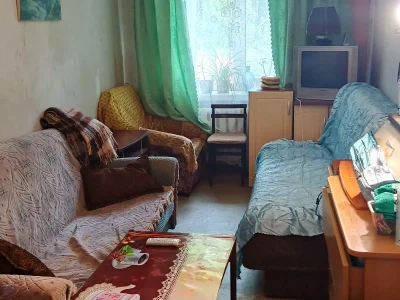 Продаж квартири 3-кімн. 60.2 м² 1/5 пов.