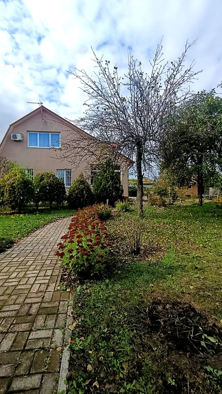 Продам будинок в Підгородньому