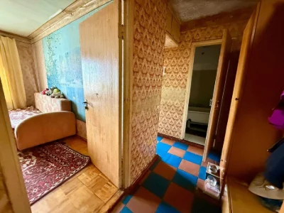 Продам 2х комнатную квартиру в Днепровском районе.