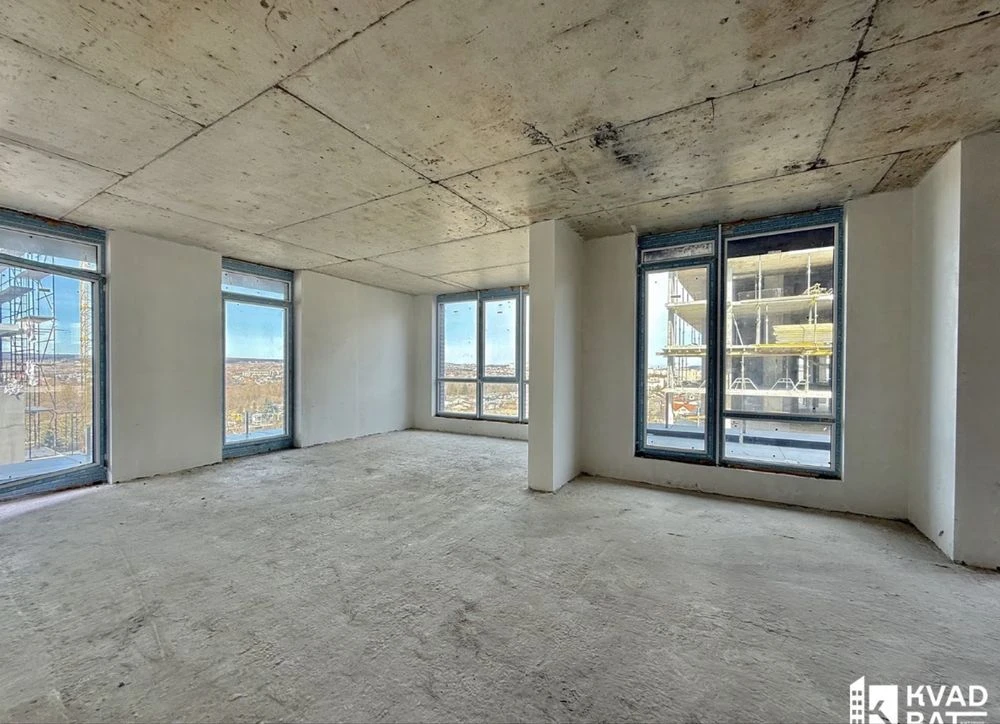 ЗДАНА ТОП квартира поряд ОЗЕРО ЖК Manhattan up
