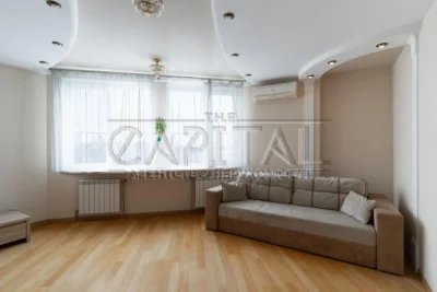 Продаж Квартира вул. Гришка Михайла 9 Дарницький 122м2