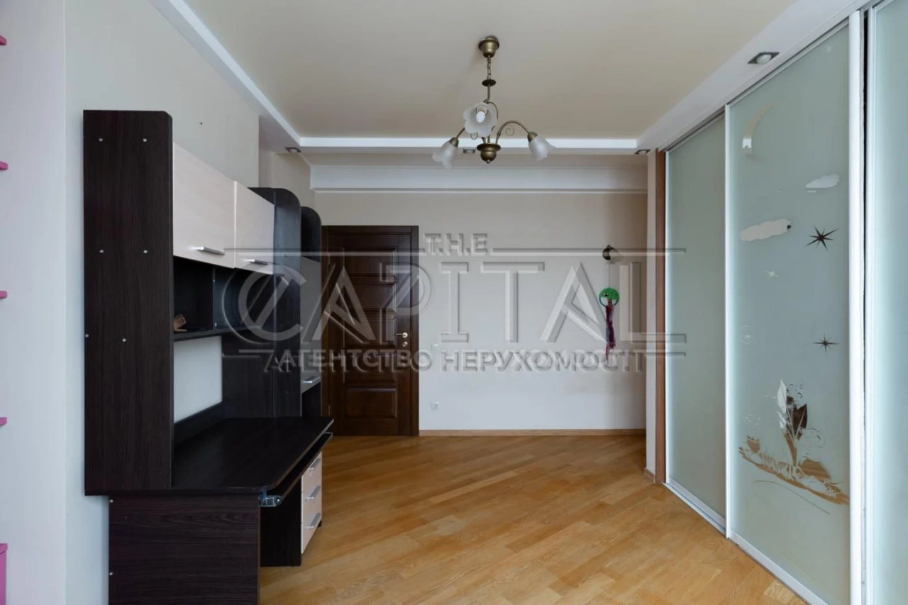 Продаж Квартира вул. Гришка Михайла 9 Дарницький 122м2