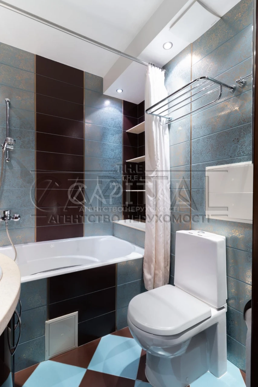 Продаж Квартира вул. Гришка Михайла 9 Дарницький 122м2