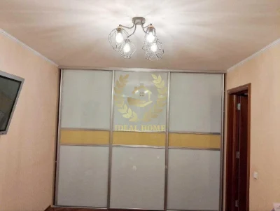 Продаж 2-кімнатної квартири біля метро Оболонь