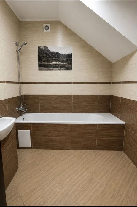 Продам 2-поверховий будинок, 153 м², гараж, ангар, 5 соток з
