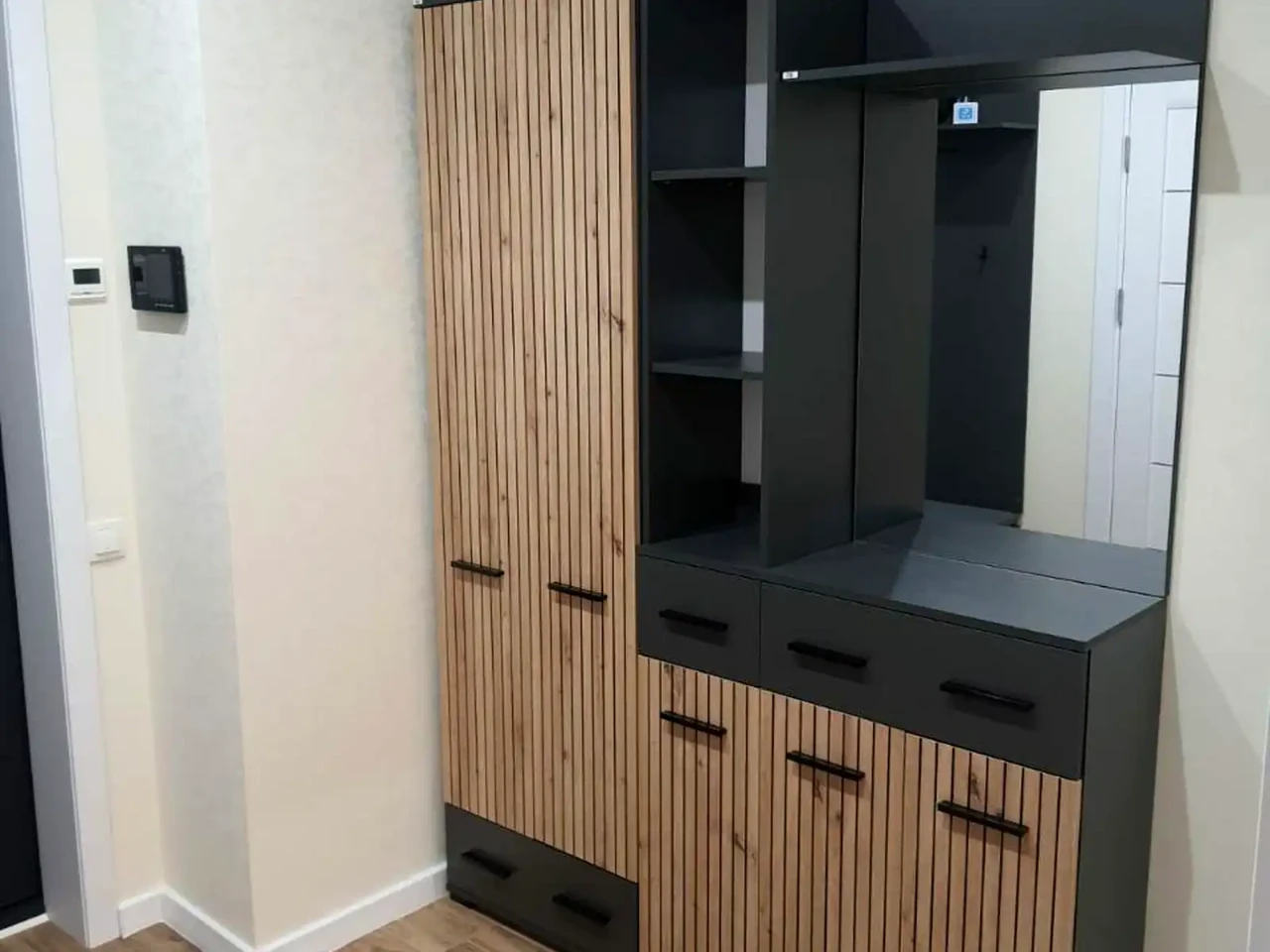 Оренда квартири 1-кімн. 44 м² 16/25 пов.