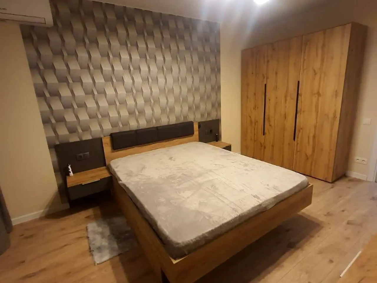 Оренда квартири 1-кімн. 44 м² 16/25 пов.