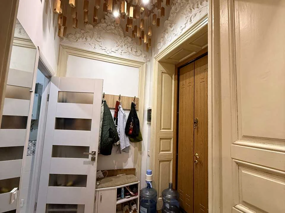 Квартира. Львів, Івана Верхратського вул.